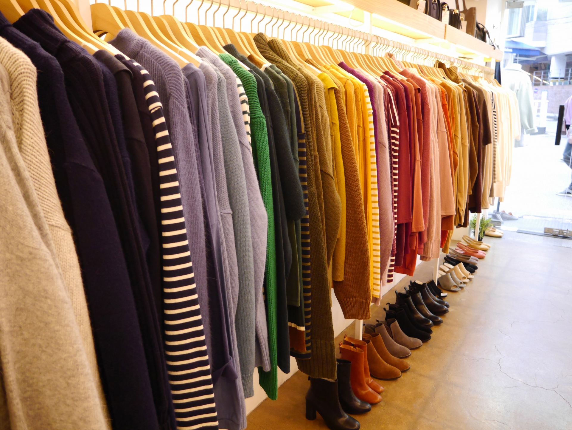 Elevate Your Wardrobe with Samson Mwita’s Comfortable Everyday Wear