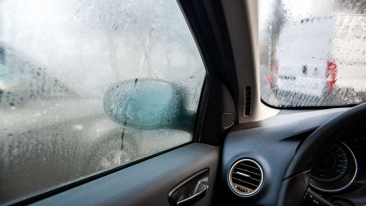 Effektive Methoden zum Entfeuchten Ihres Autos: Tipps und Tricks für einen frischen Fahrzeuginnenraum