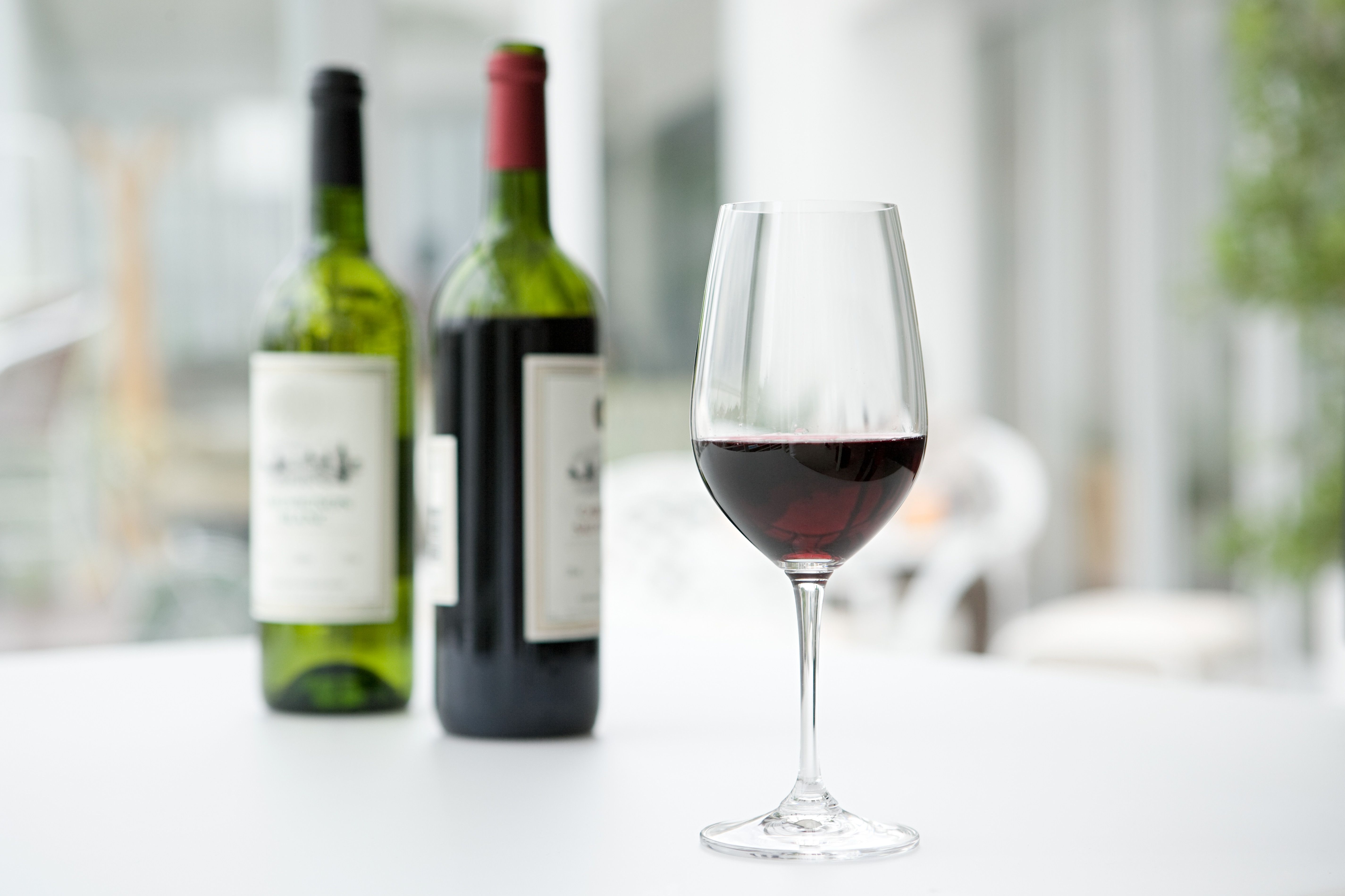 Rotwein aus Italien: Eine Reise durch die bekanntesten Weinregionen